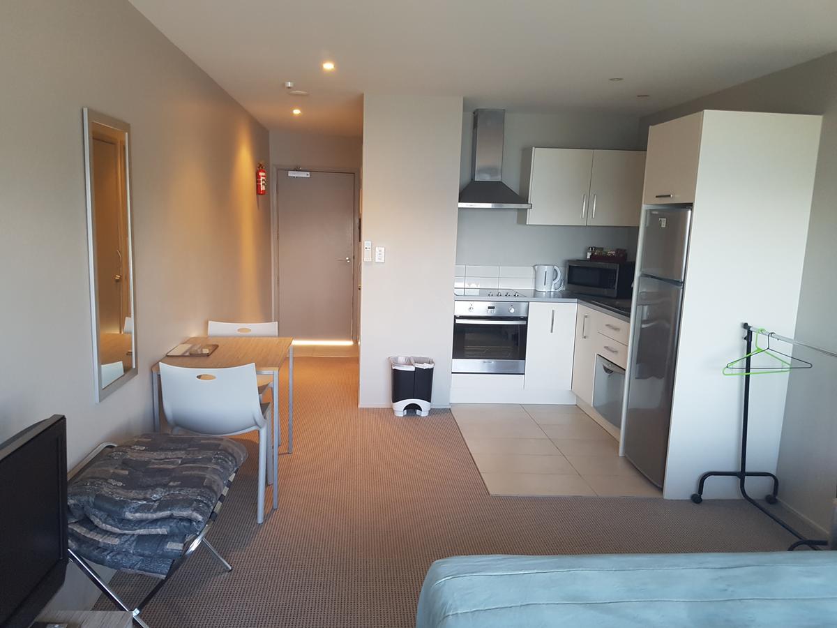 Te Kaha Beach Hotel Bagian luar foto